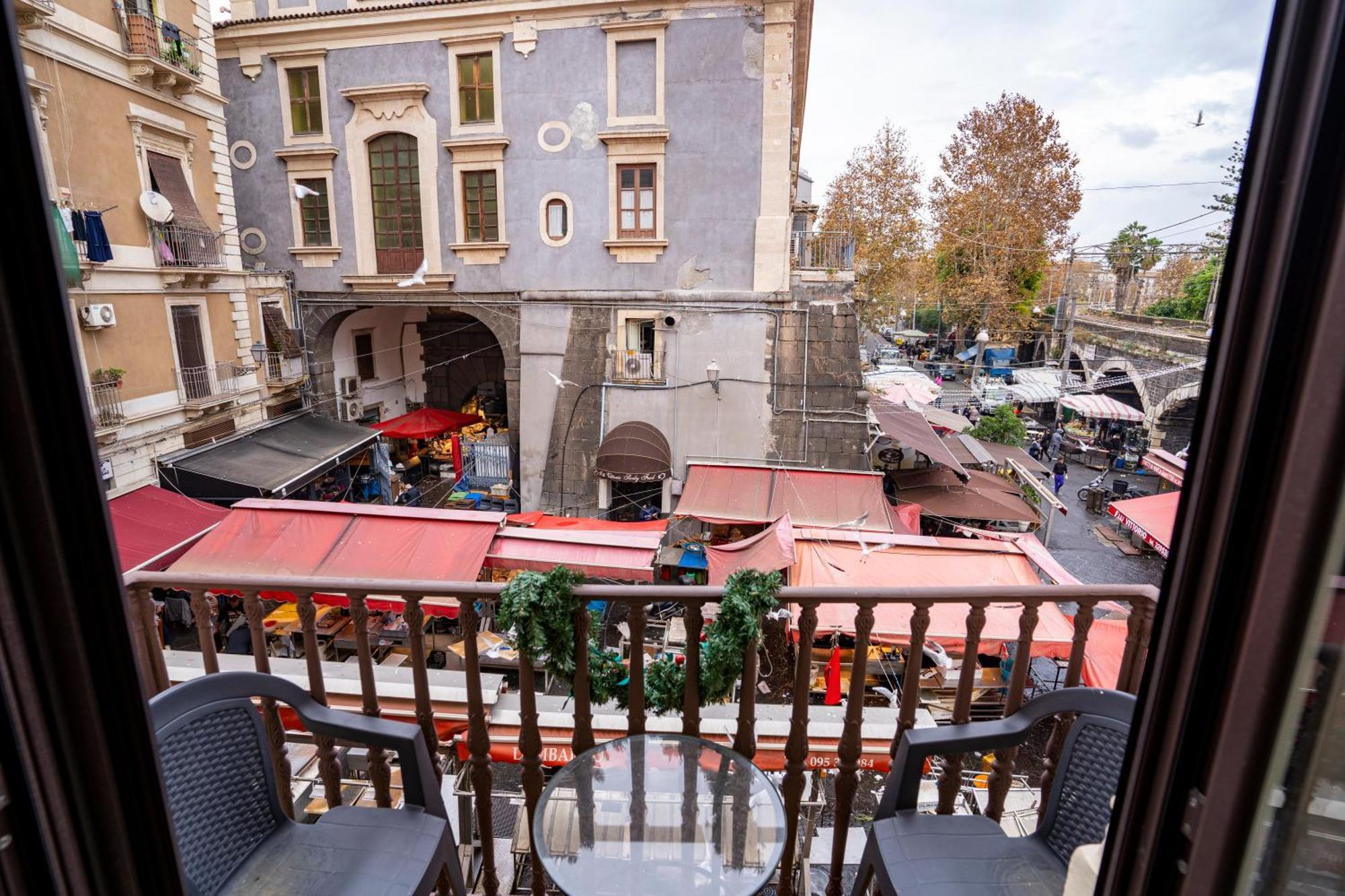 Sicily In Home Centro Catania Pescheria Exterior foto